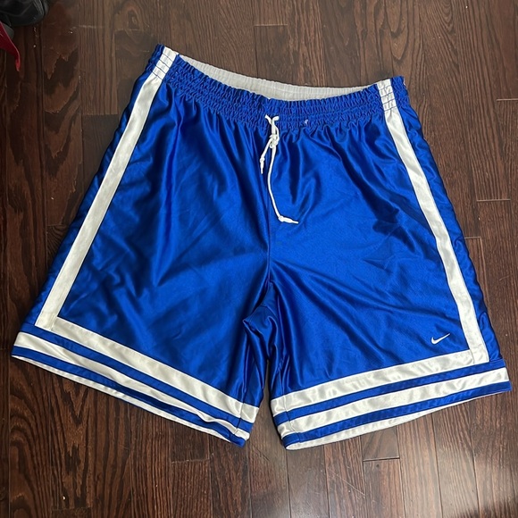 Nike Vintage Basketball Reversible Jersey Shorts Size XL